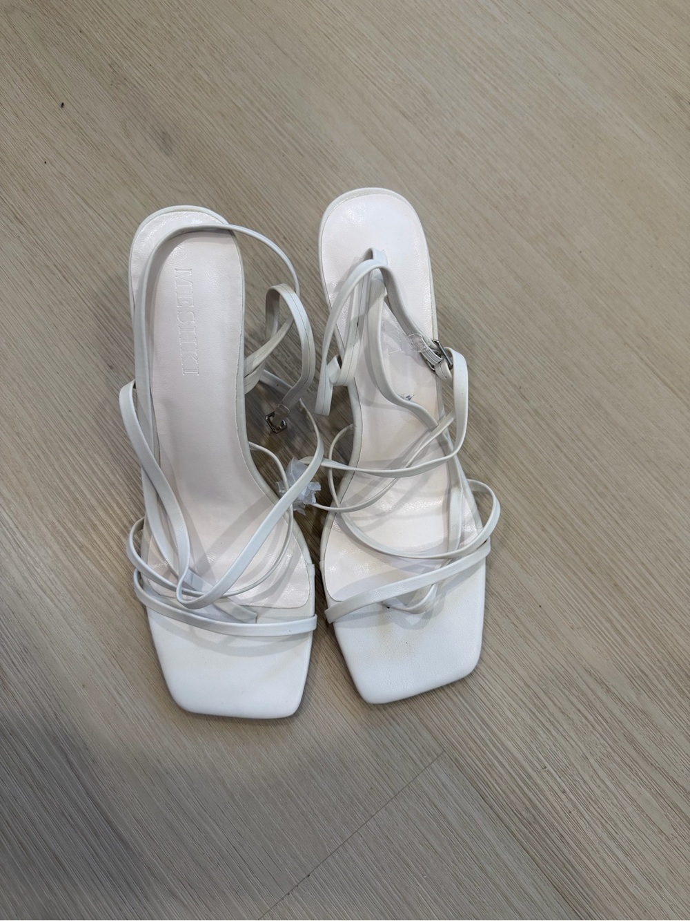 Meshki Strappy White Square-Toe Women's Sandals Heels  size 7/ 38